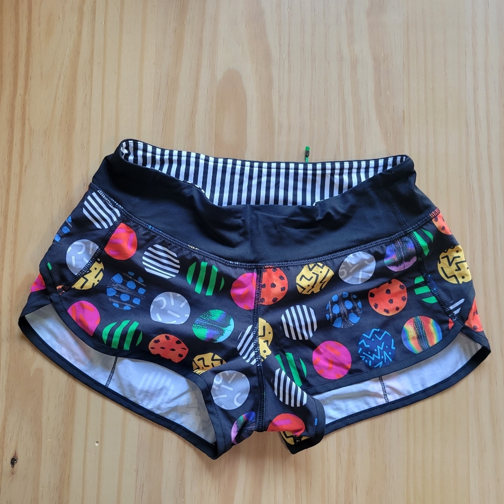 Vintage Lululemon Speed Shorts (size 4)